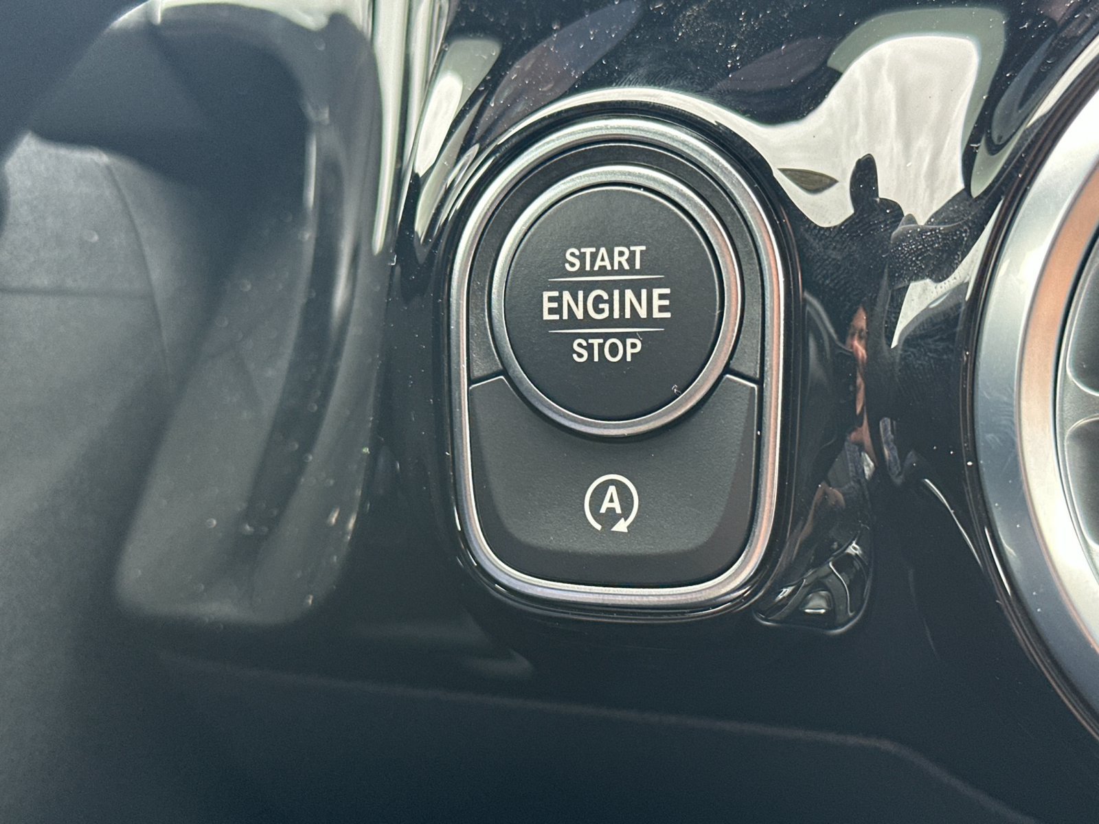Used 2025 Mercedes-Benz GLA 250 image 24