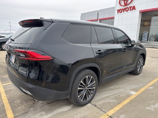 Used 2024 Toyota Grand Highlander AWD Hybrid image 10