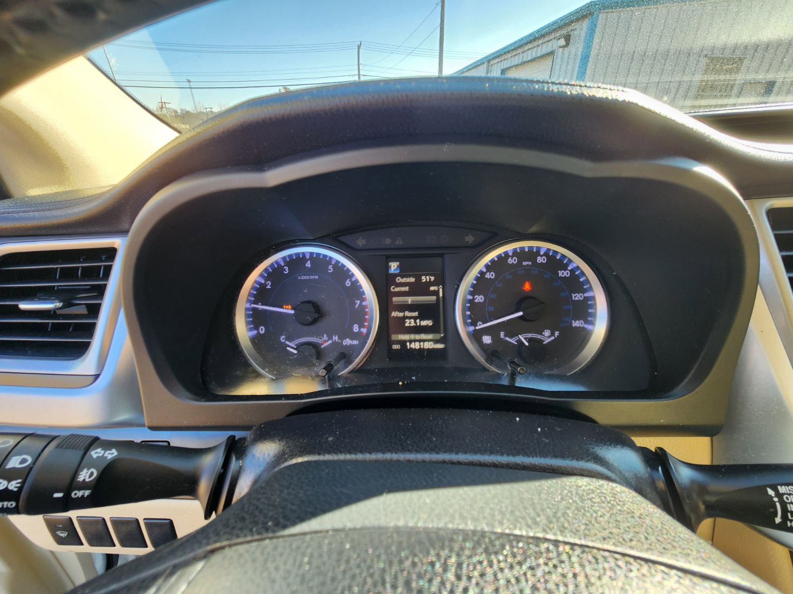 Used 2018 Toyota Highlander FWD V6 image 11