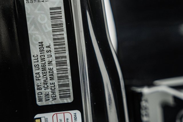 Used 2020 Jeep Wrangler Unlimited Sahara image 38