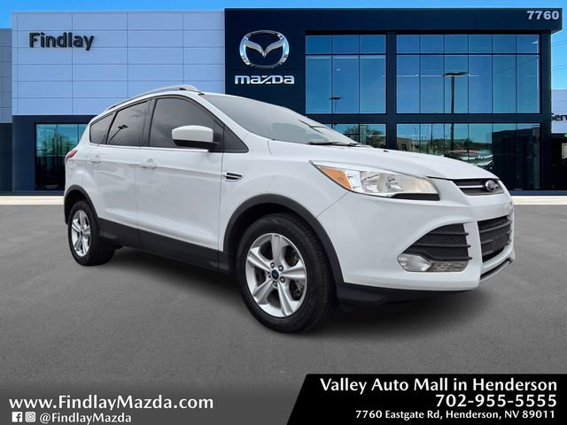 Used 2015 Ford Escape SE FWD image 1