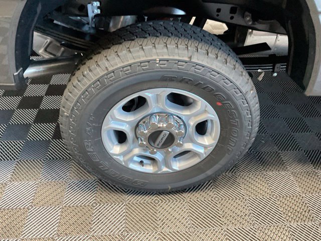 New 2026 Ford F350 XLT w/ FX4 Off-Road Package AWD/4WD image 27