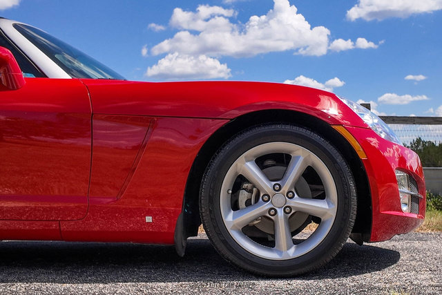 Used 2009 Saturn Sky w/ Premium Trim Package RWD image 11