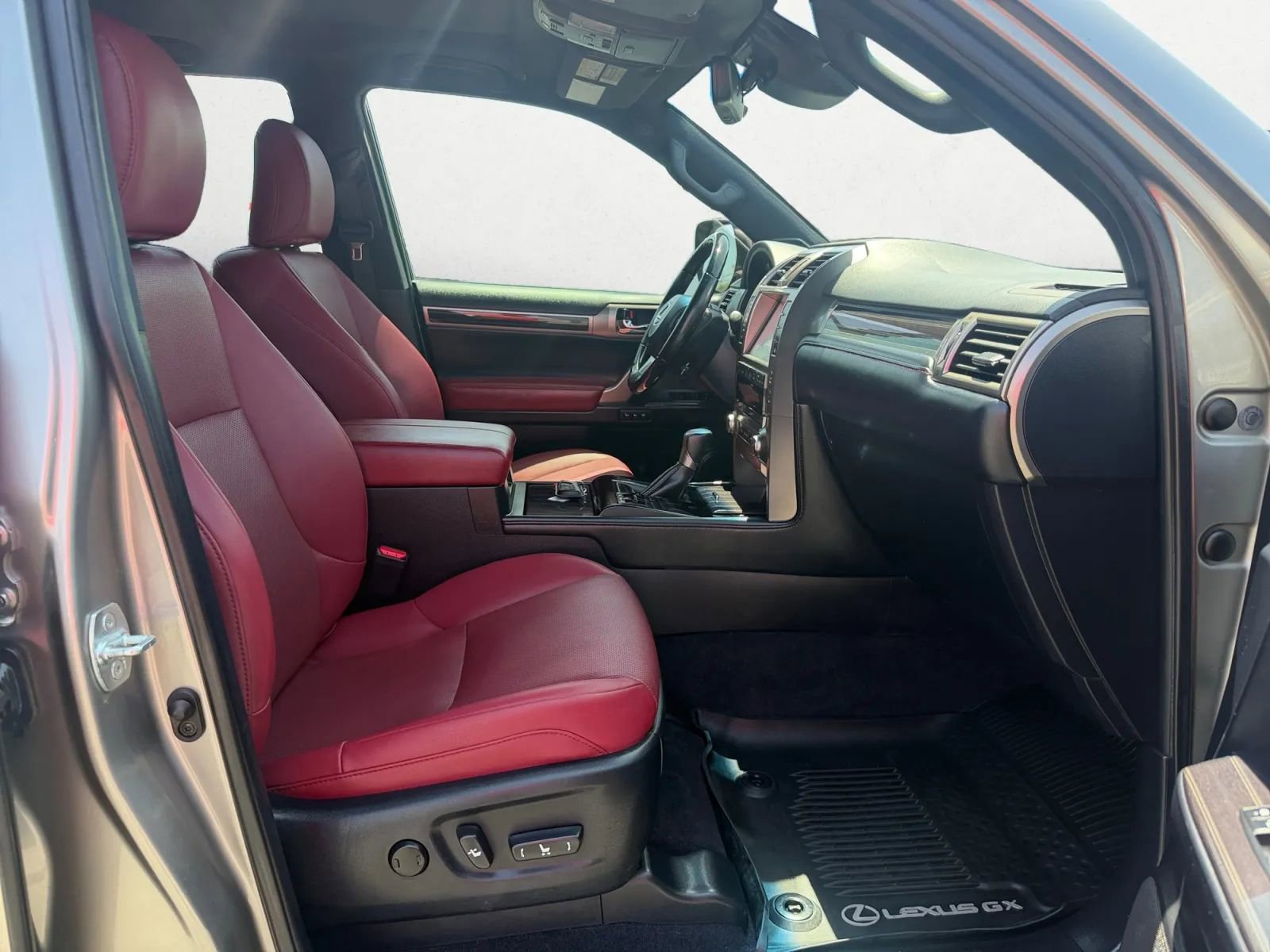 Used 2020 Lexus GX 460 Premium AWD/4WD image 21