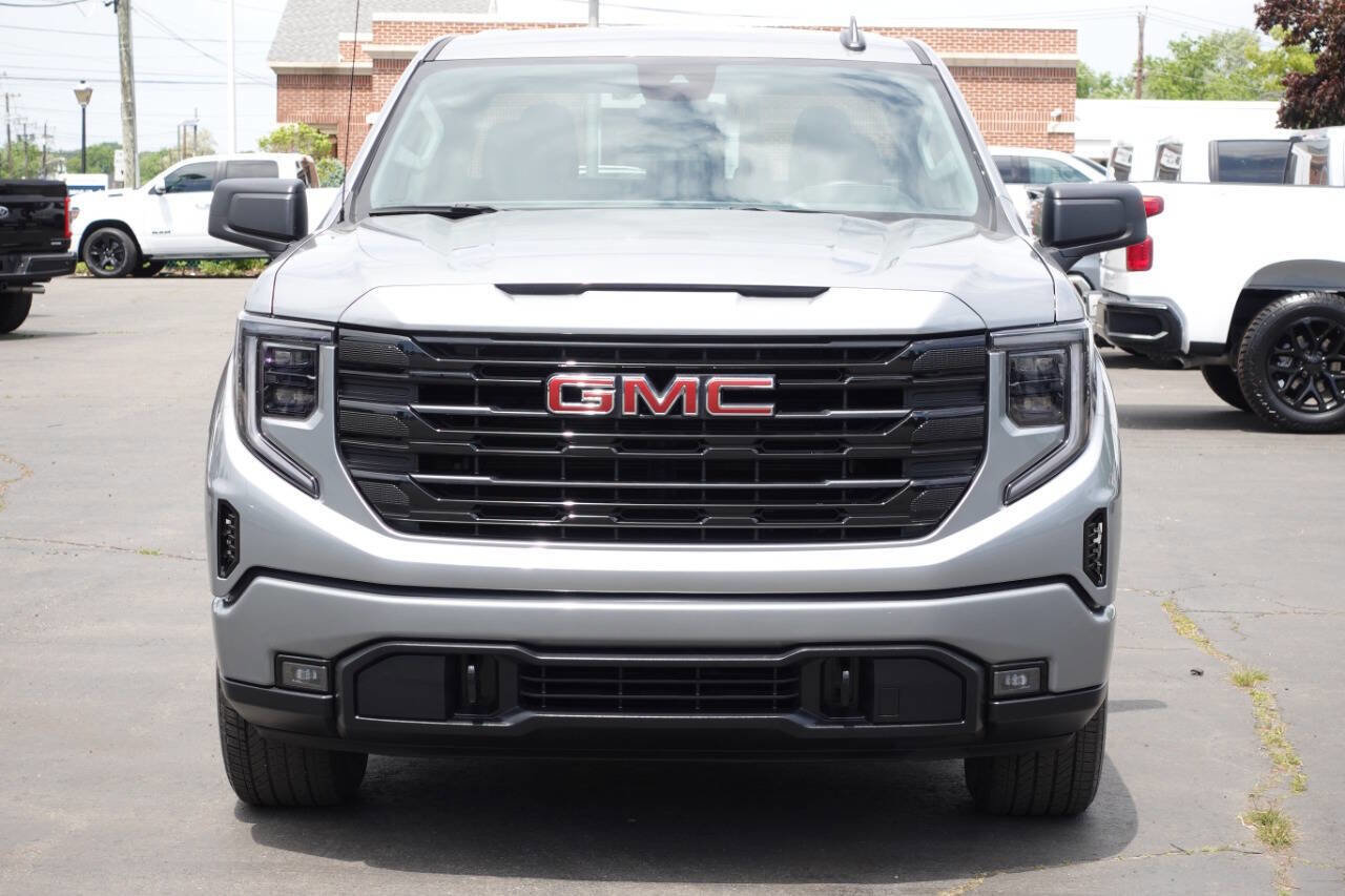 Used 2024 GMC Sierra 1500 Elevation AWD/4WD image 6