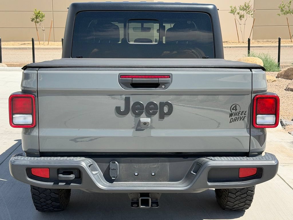 Used 2023 Jeep Gladiator Sport AWD/4WD image 7