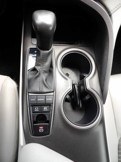 Used 2024 Toyota Camry SE FWD image 21