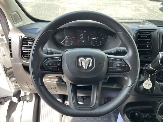 Used 2023 RAM ProMaster 2500 w/ Convenience Group FWD image 5