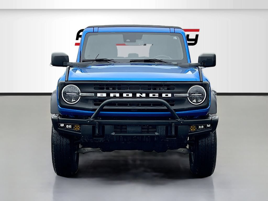 Used 2022 Ford Bronco Black Diamond AWD/4WD image 2