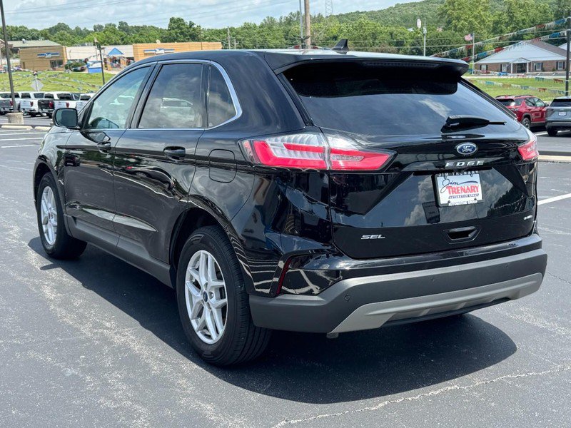 Used 2021 Ford Edge SEL w/ Cargo Accessory Package AWD/4WD image 6
