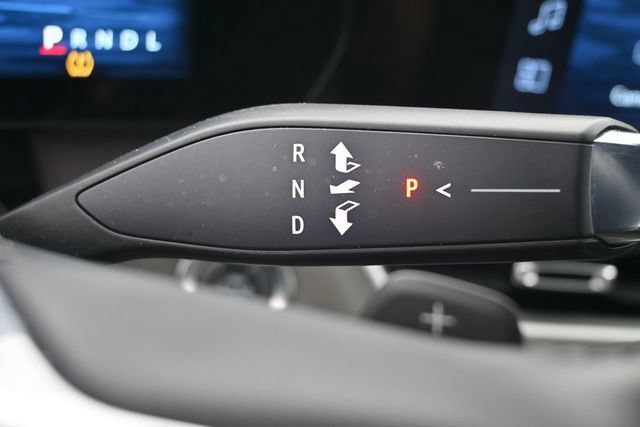Used 2025 Chevrolet Equinox LT w/ Convenience Package II AWD/4WD image 21