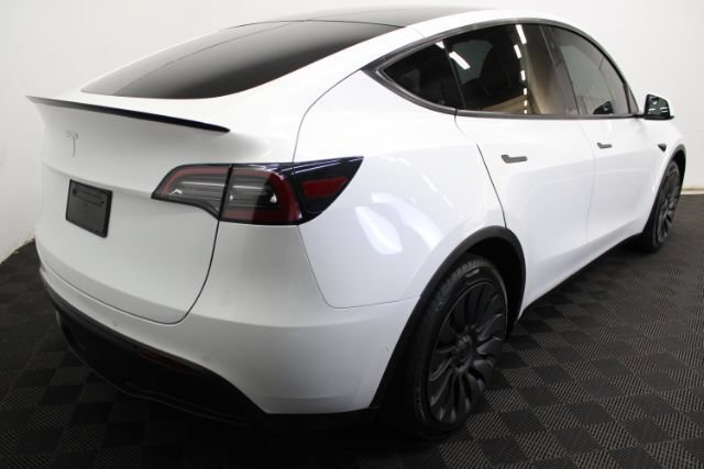 Used 2021 Tesla Model Y Long Range AWD/4WD image 5