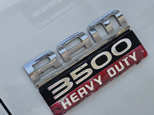 Used 2011 RAM 3500 ST w/ ST Decor Group AWD/4WD image 11