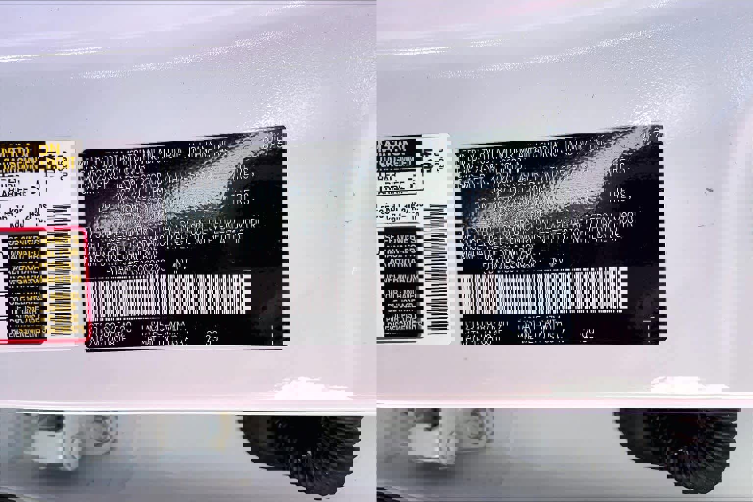 Used 2025 Toyota Grand Highlander AWD image 35