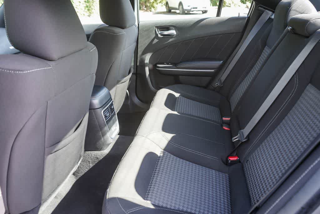 Used 2023 Dodge Charger SXT RWD image 16