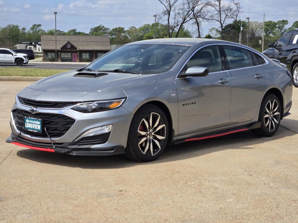 Used 2025 Chevrolet Malibu RS image 3