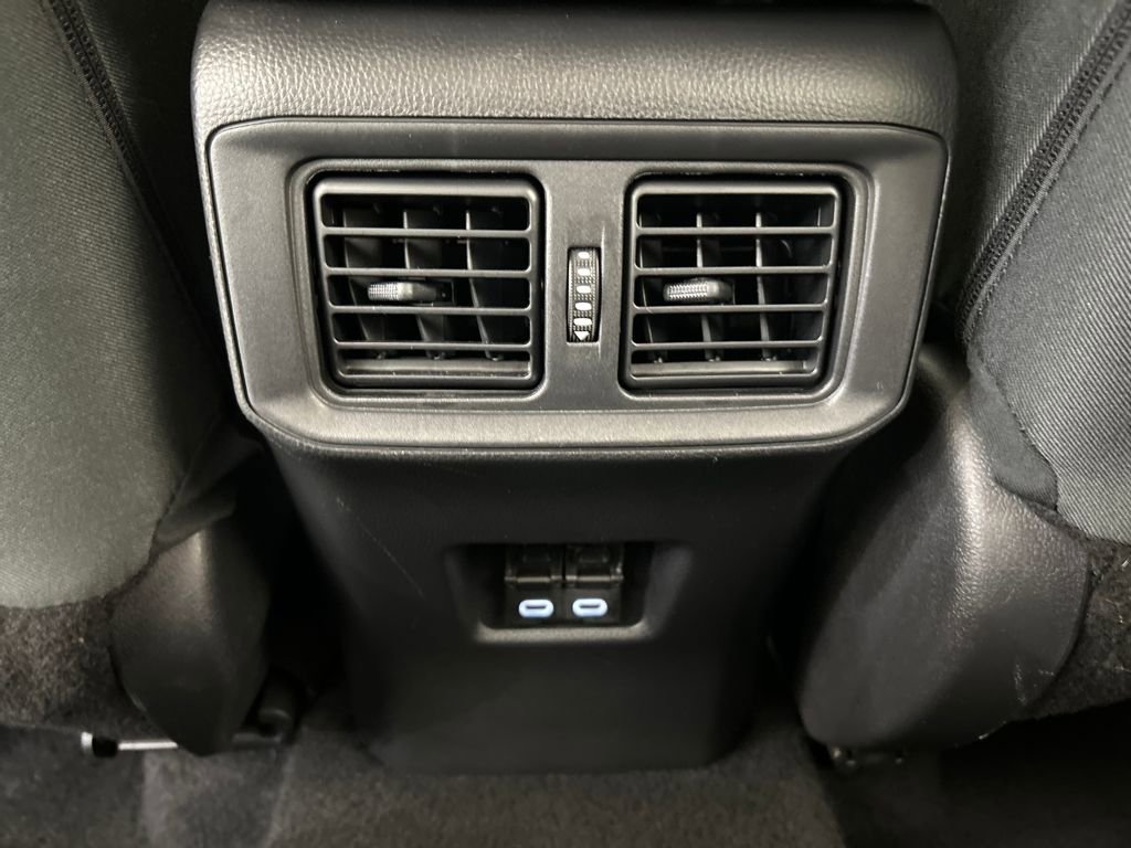 Used 2024 Toyota RAV4 XLE image 17