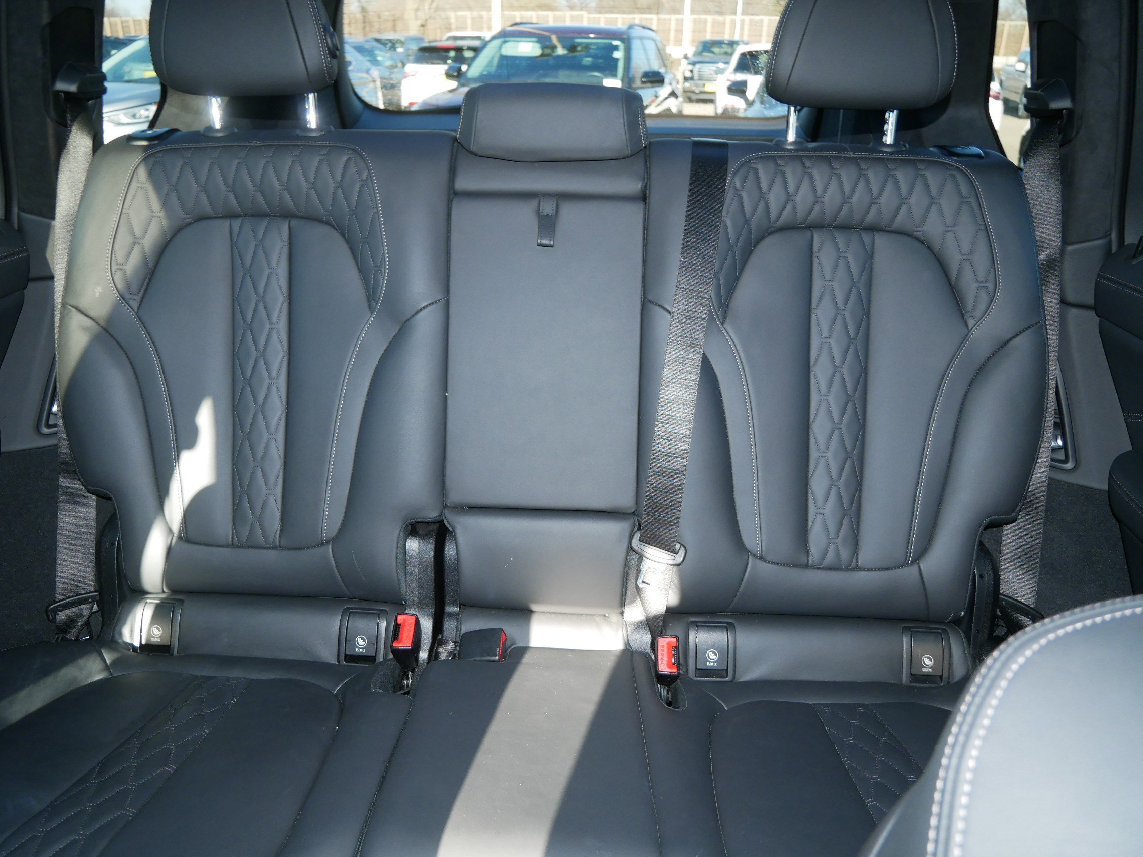 Used 2023 BMW X7 xDrive40i w/ Executive Package image 13