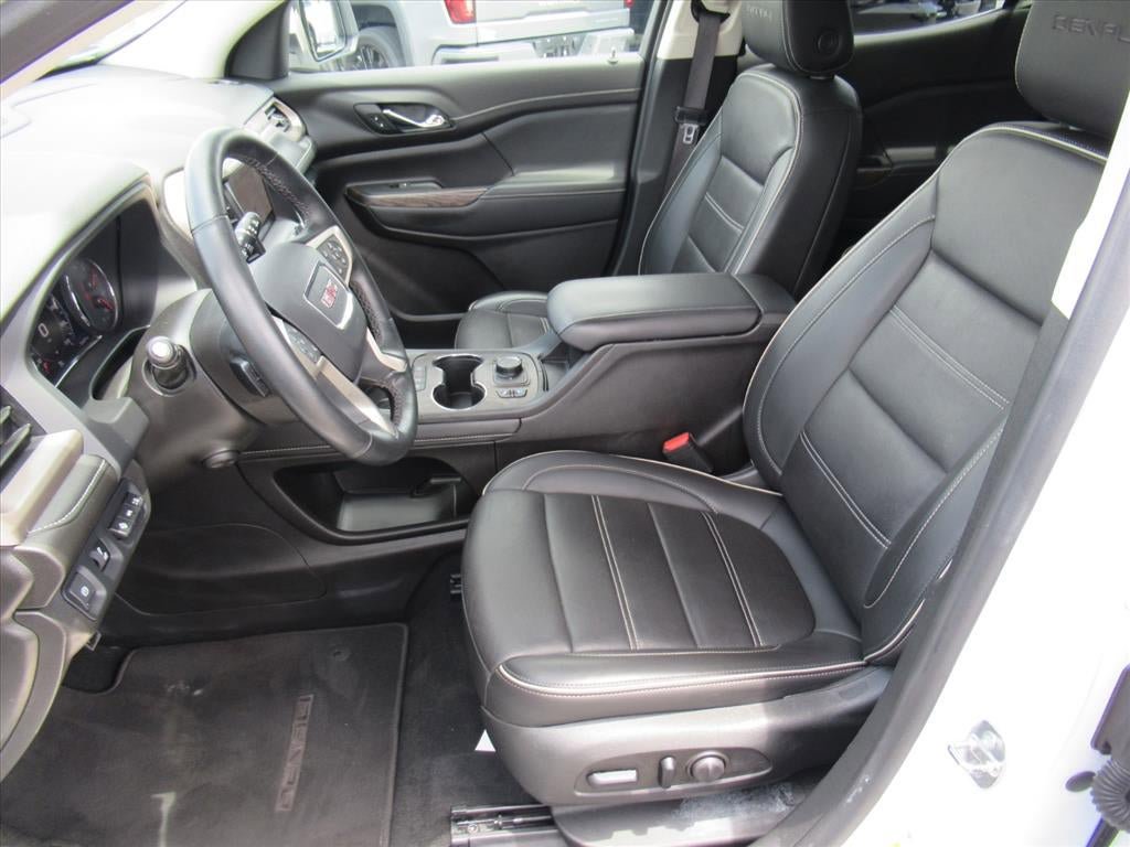 Used 2023 GMC Acadia Denali AWD/4WD image 16