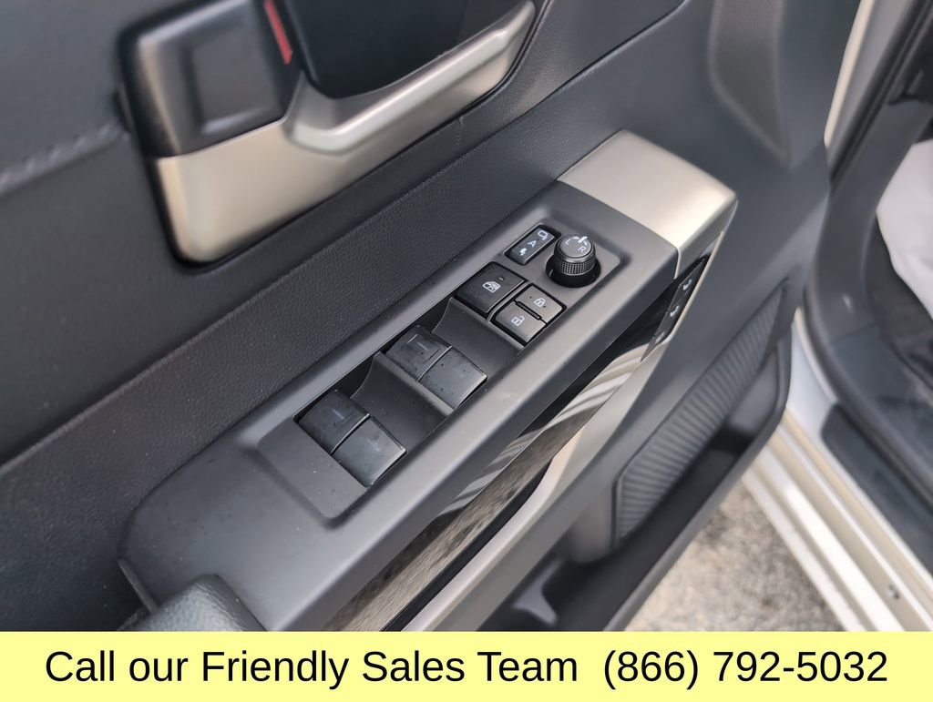Used 2025 Toyota Tundra Limited image 13