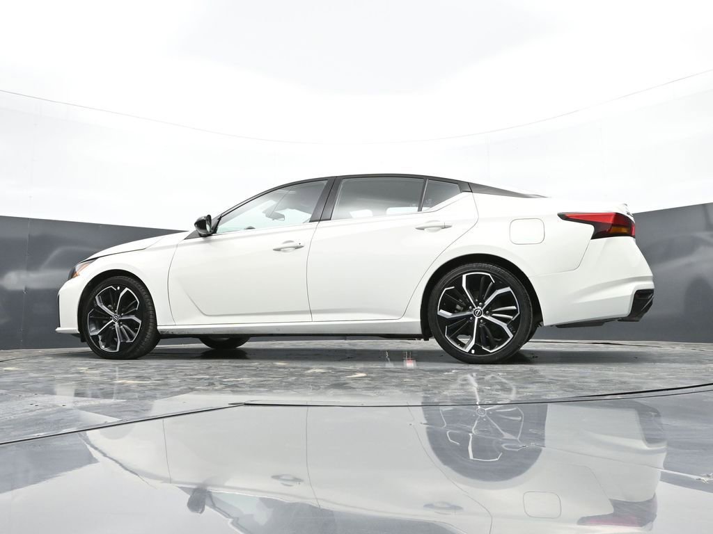 Used 2024 Nissan Altima 2.5 SR image 43