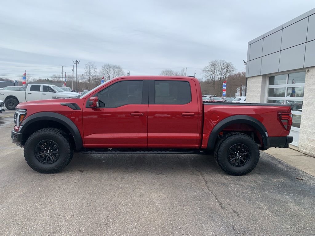 Used 2025 Ford F150 Raptor image 3
