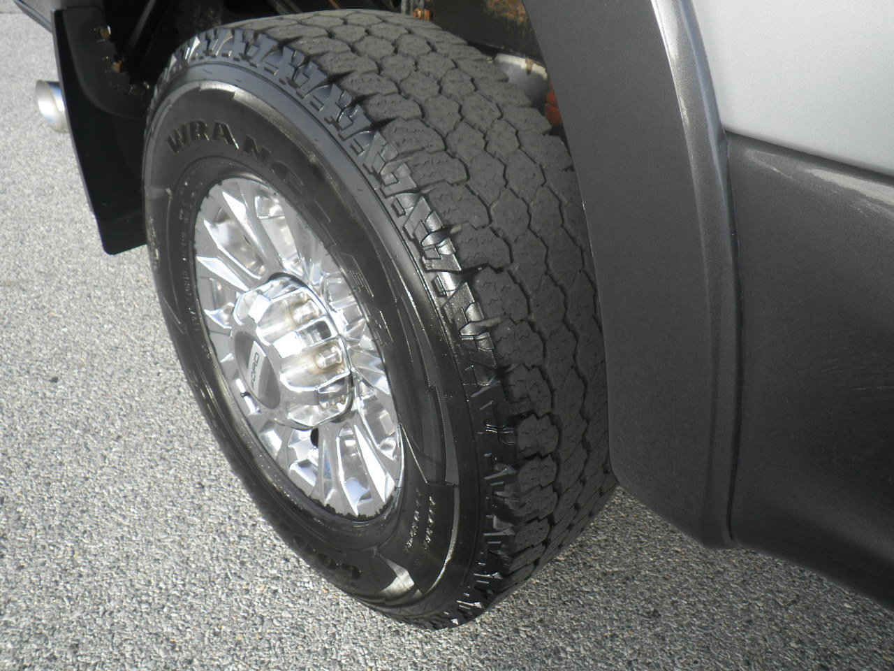 Used 2017 Ford F350 Lariat w/ Lariat Ultimate Package image 11