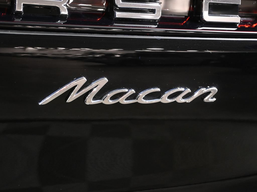 New 2026 Porsche Macan AWD/4WD image 45
