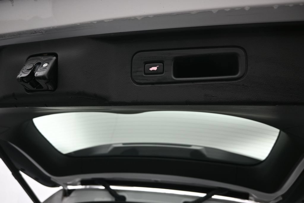 Certified 2024 Honda Pilot TrailSport image 19