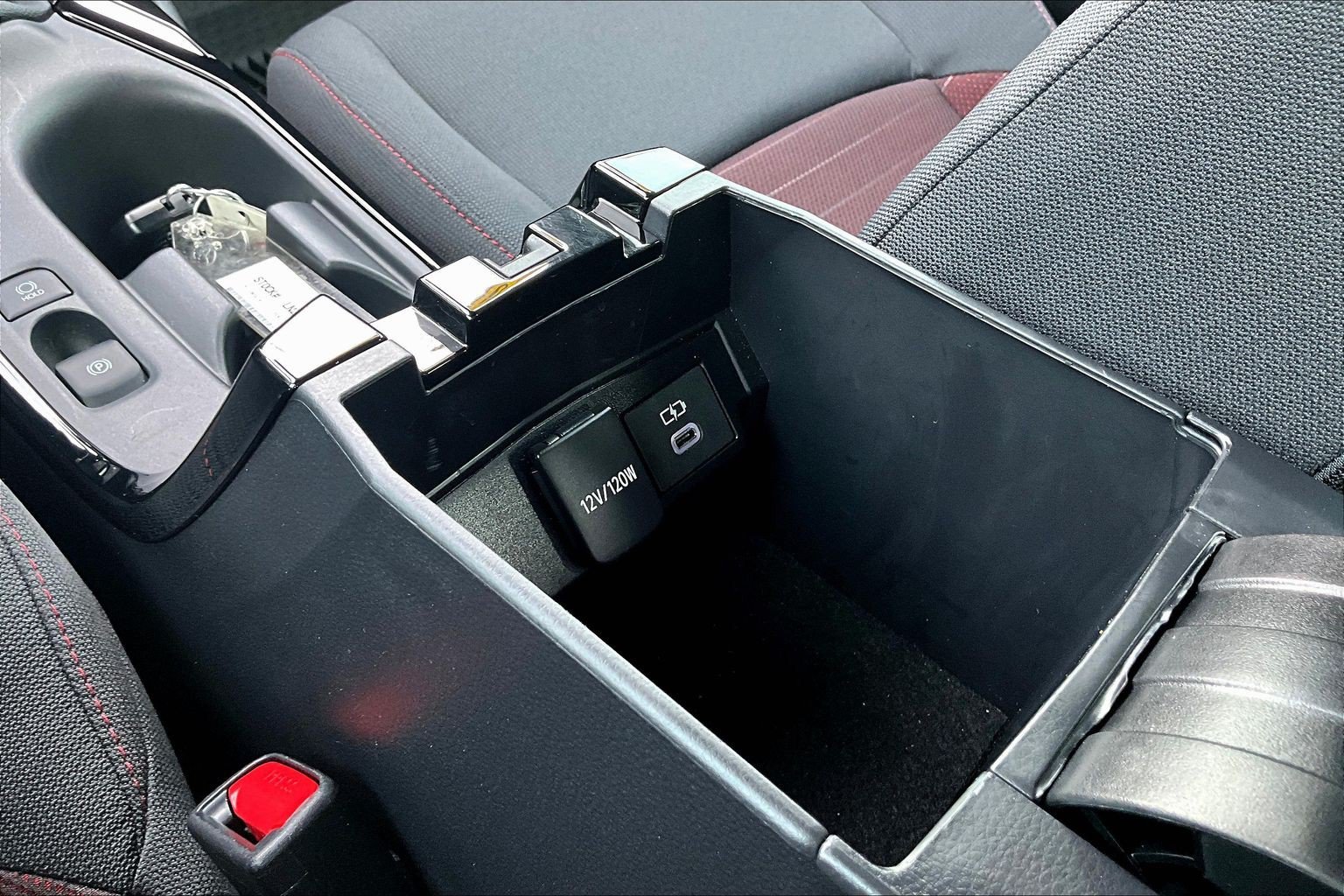 Used 2025 Toyota Corolla SE FWD image 25