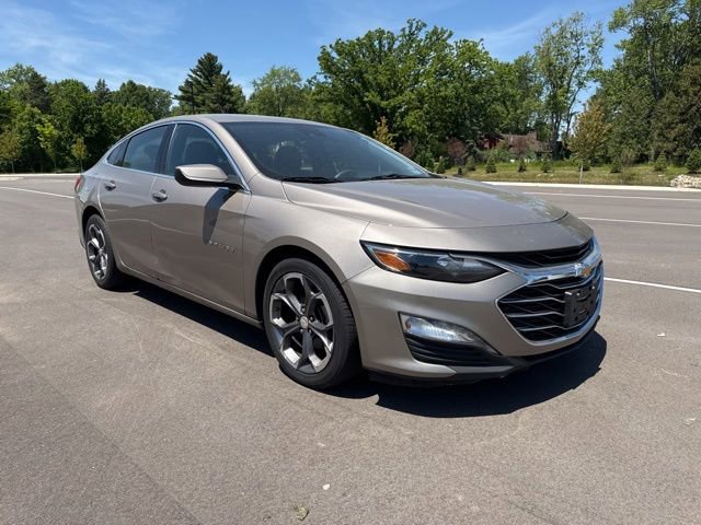 Used 2023 Chevrolet Malibu LT w/ Driver Confidence Package FWD image 7
