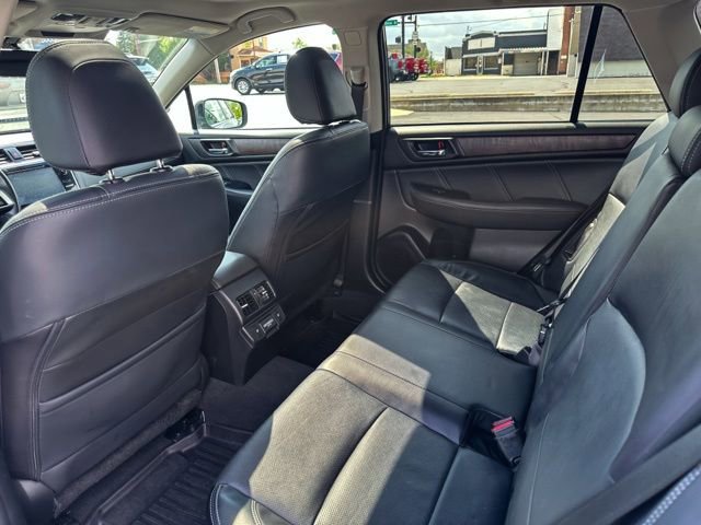 Used 2018 Subaru Outback 2.5i Limited AWD/4WD image 20