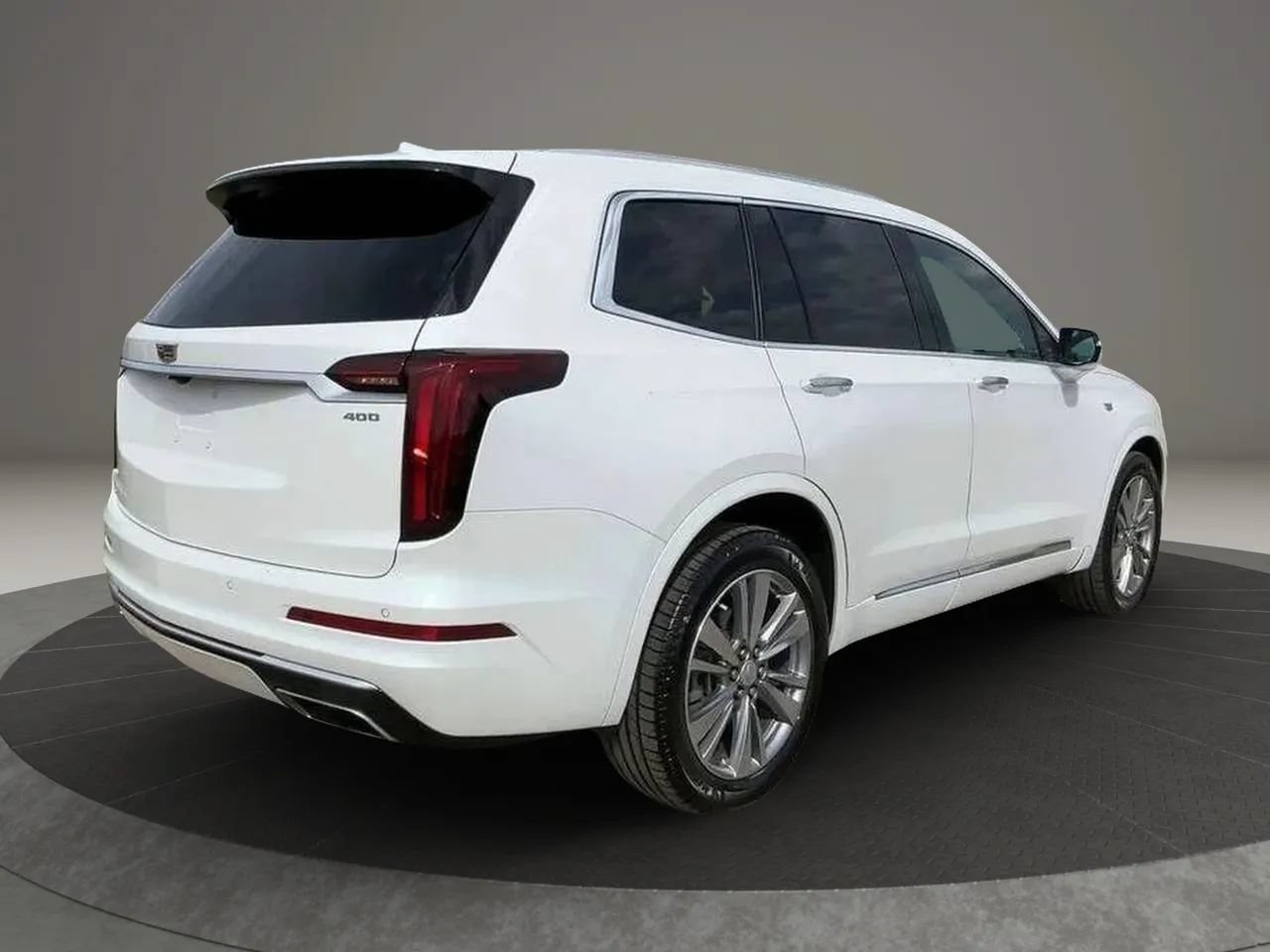 Used 2023 Cadillac XT6 Premium Luxury AWD/4WD image 6
