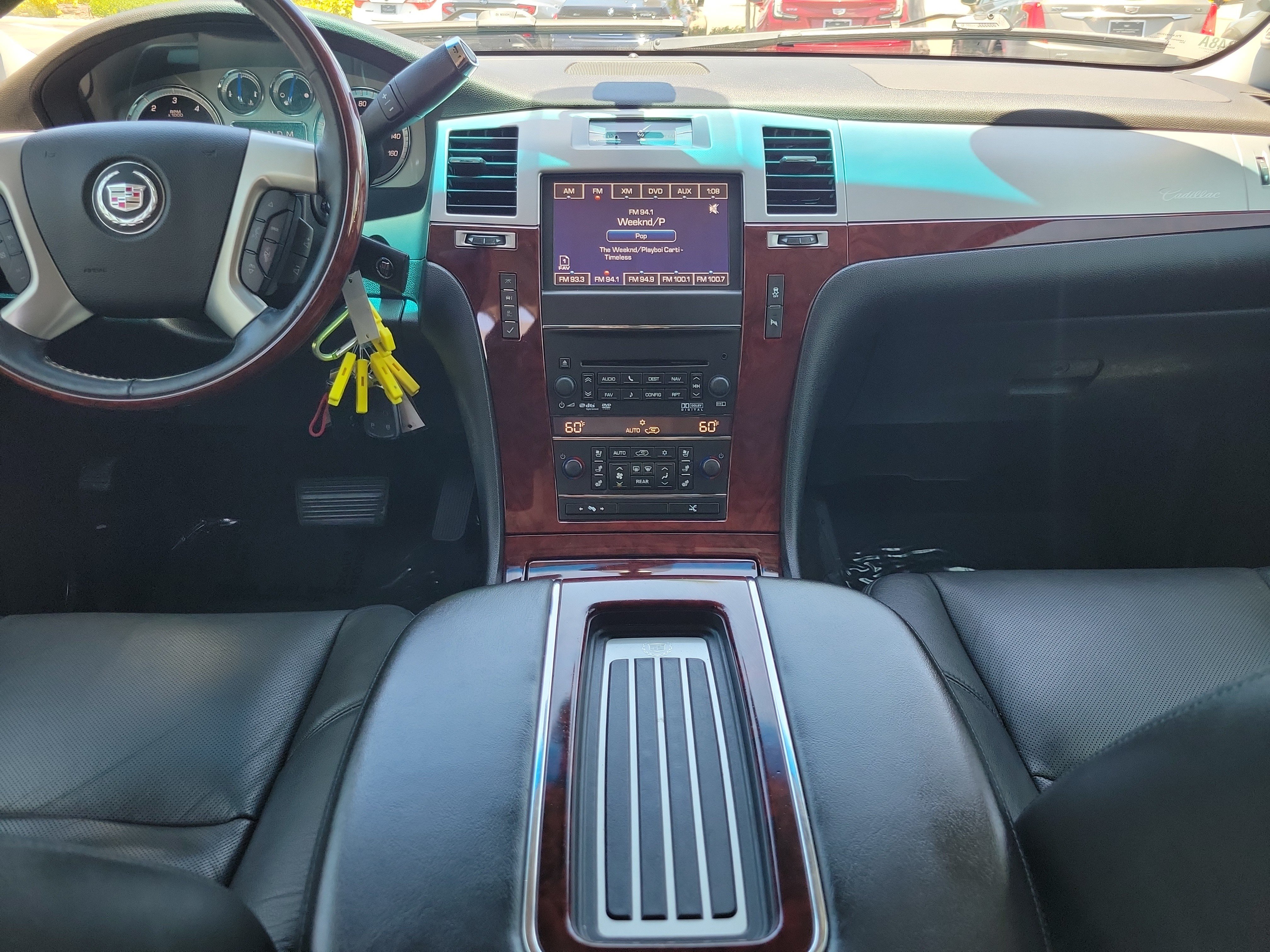 Used 2014 Cadillac Escalade Premium RWD image 14