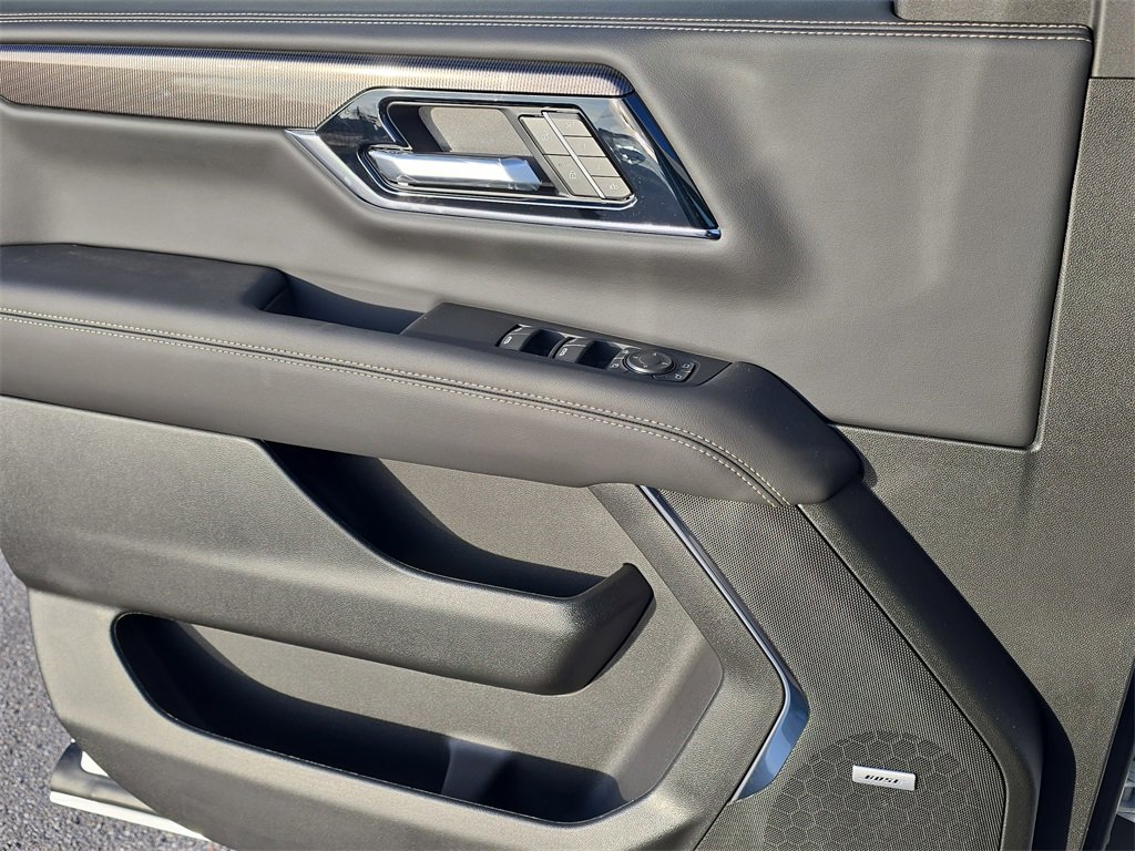 New 2026 GMC Yukon Elevation image 28