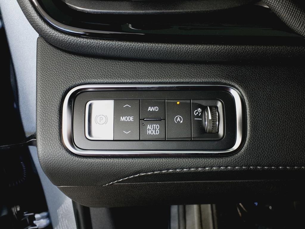 New 2026 Buick Enclave Sport Touring w/ Power Package image 9