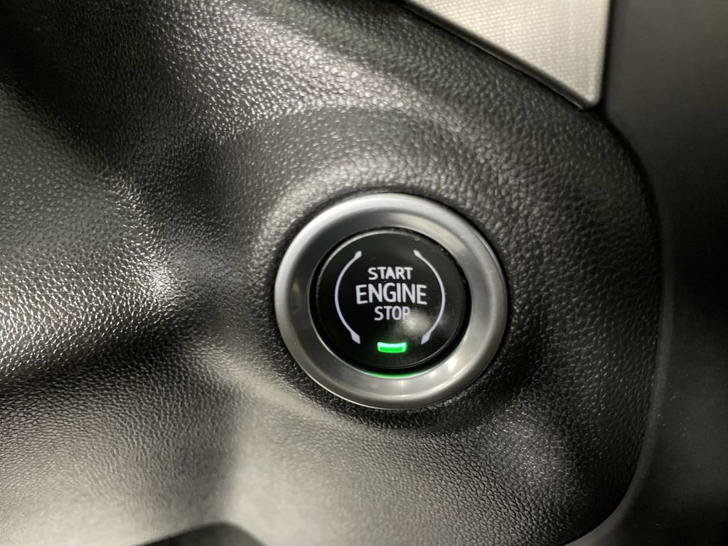 Used 2021 GMC Sierra 1500 Elevation image 16