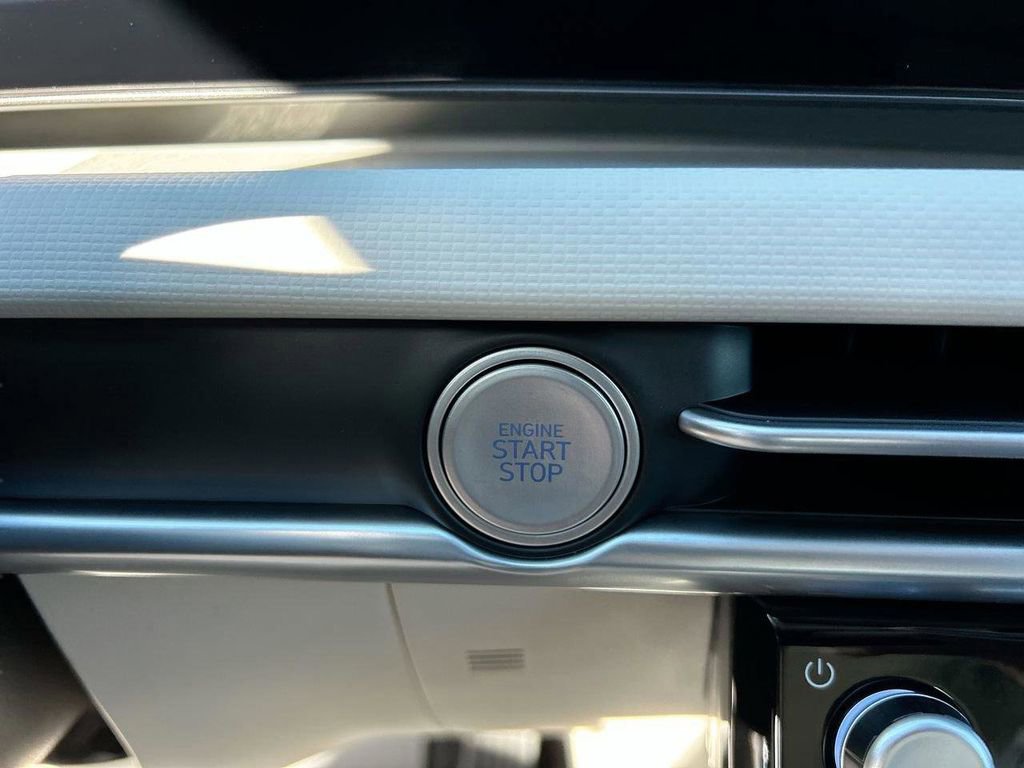 New 2026 Hyundai Tucson Blue SE w/ Tow & Go Package AWD/4WD image 30