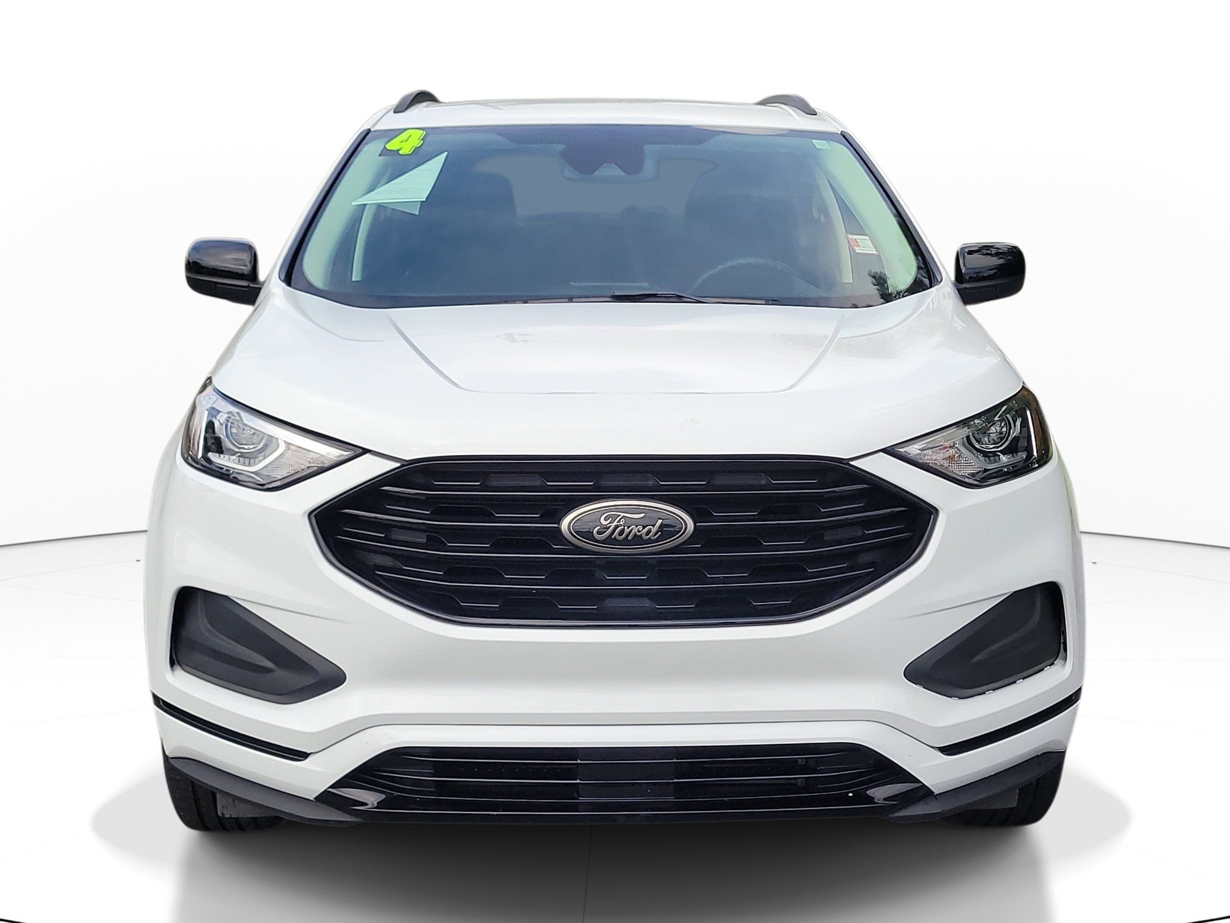 Used 2024 Ford Edge SE w/ Black Appearance Package AWD/4WD image 2