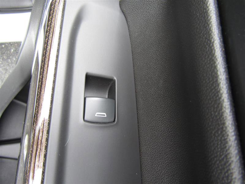 Used 2020 Chevrolet Silverado 1500 LT Trail Boss w/ Convenience Package image 32