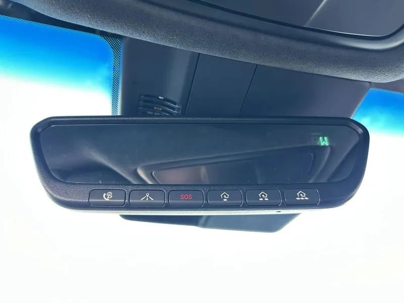 Used 2018 Genesis G80 3.3T Sport image 43