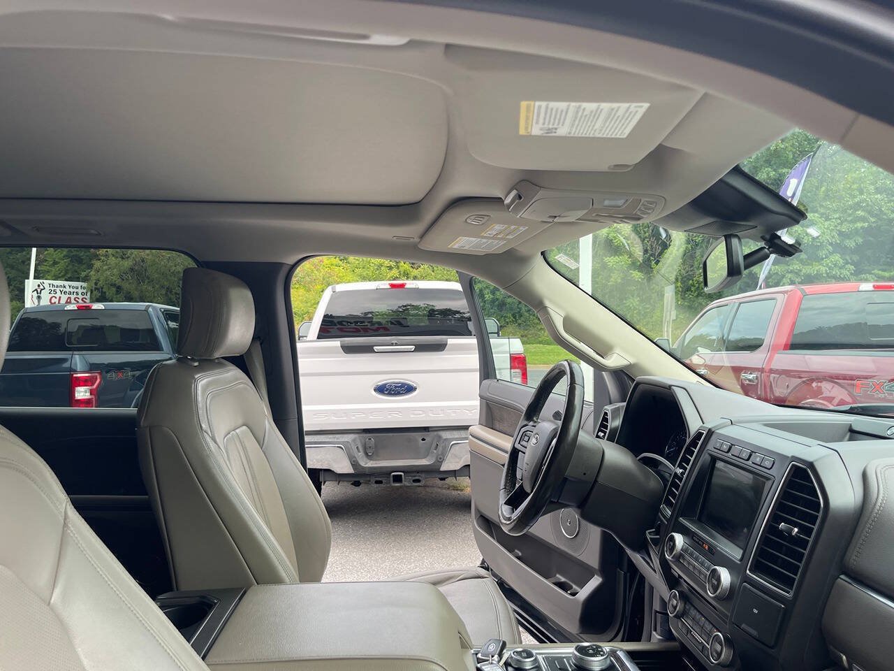 Used 2018 Ford Expedition Max Limited w/ Equipment Group 302A AWD/4WD image 39
