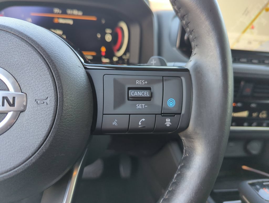 Certified 2021 Nissan Rogue Platinum FWD image 42