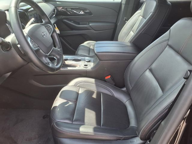 Used 2023 Chevrolet Traverse RS AWD/4WD image 11