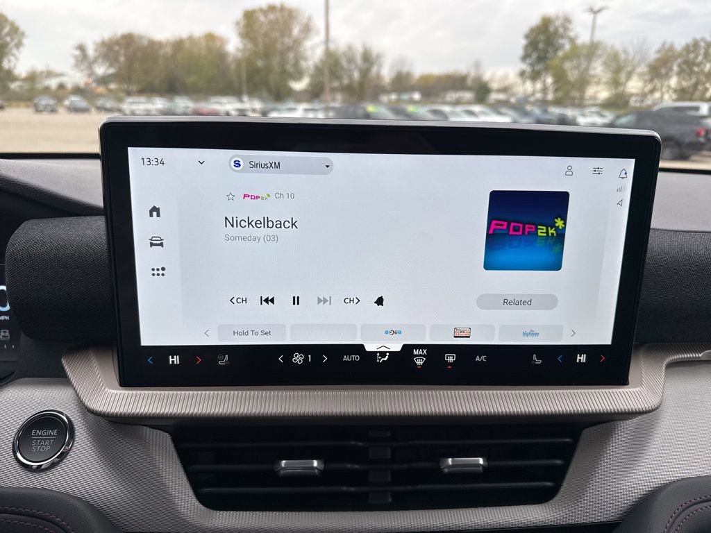 New 2026 Ford Explorer Active w/ Active Comfort Package image 14