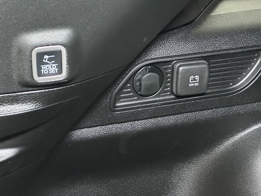 New 2026 Jeep Grand Cherokee Altitude image 14