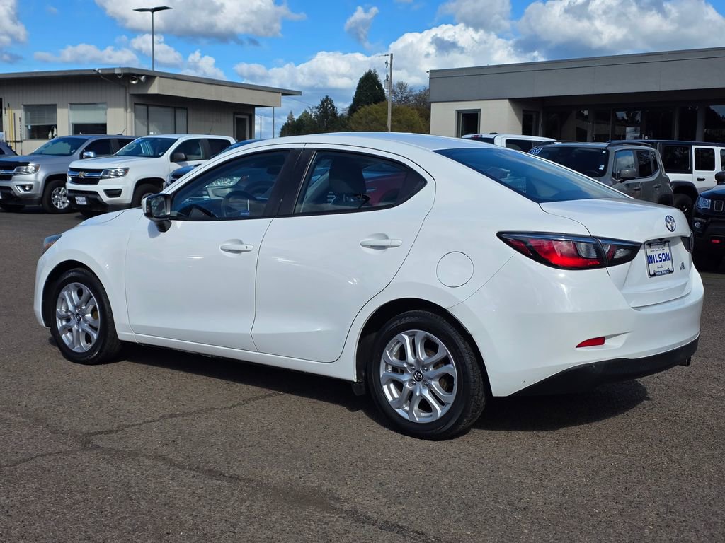 Used 2018 Toyota Yaris iA image 25