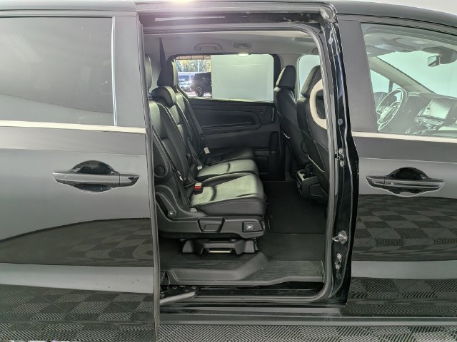 Used 2025 Honda Odyssey EX-L image 36