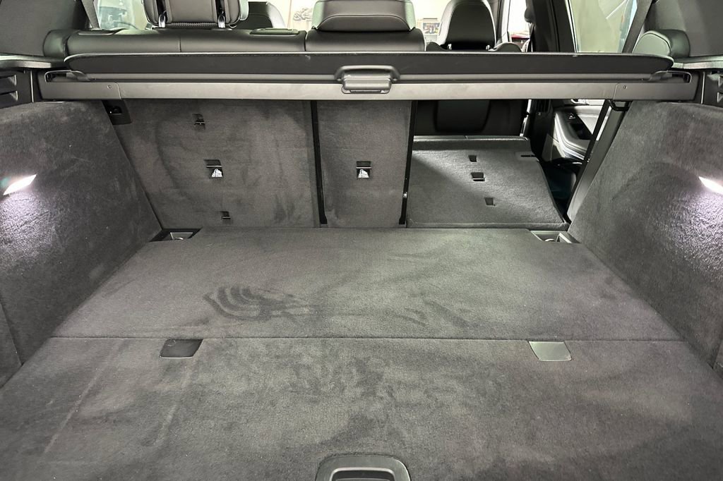 Used 2023 BMW X5 xDrive45e w/ Executive Package image 17