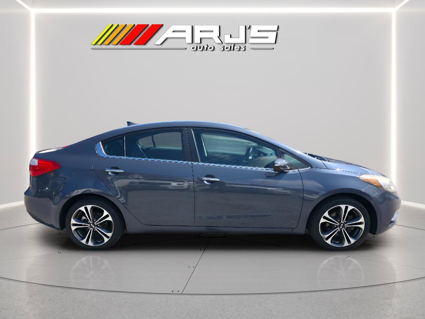 Used 2014 Kia Forte EX FWD image 4